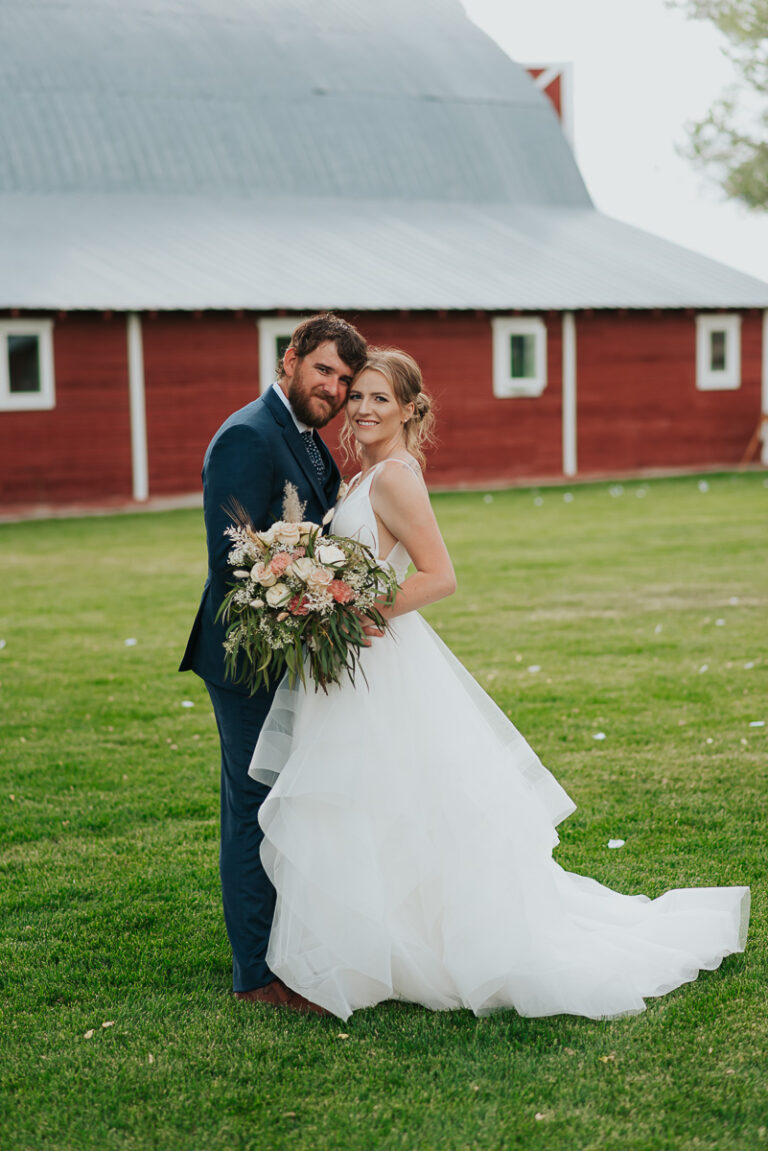 Courtney & TJ’s Barn Wedding || Pocatello Idaho Wedding Photographer
